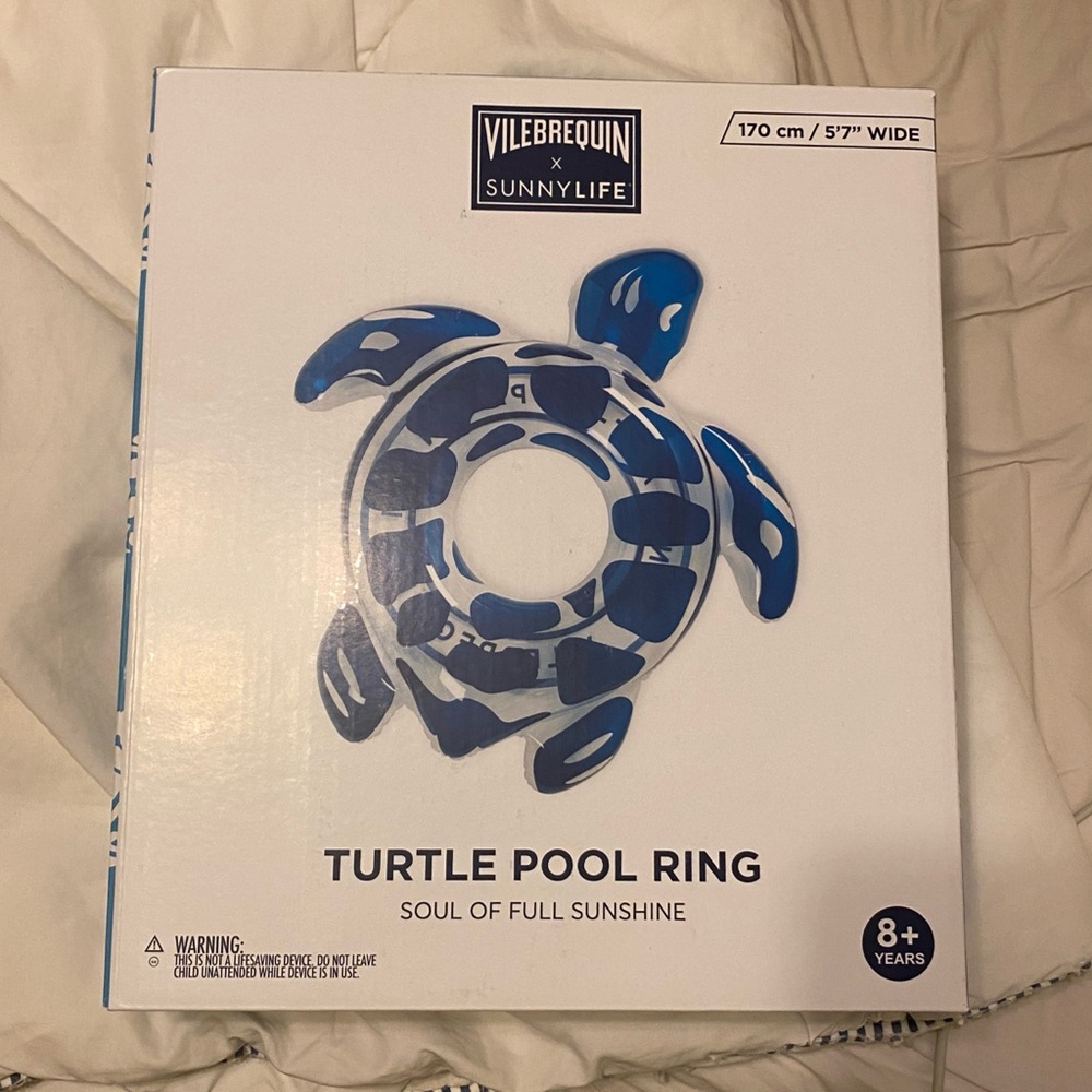 Vilebrequin x Sunnylife Turtle Pool Ring